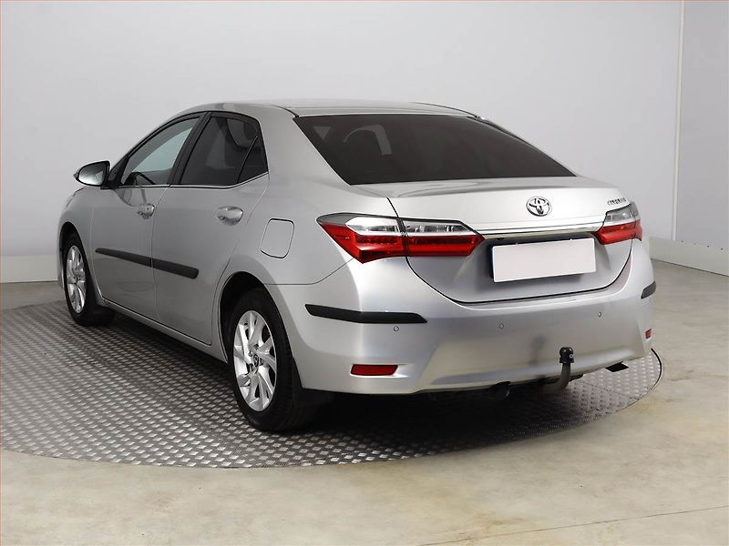 Toyota Corolla (2019) Active 1.6 Valvematic - fotka 4 z 16