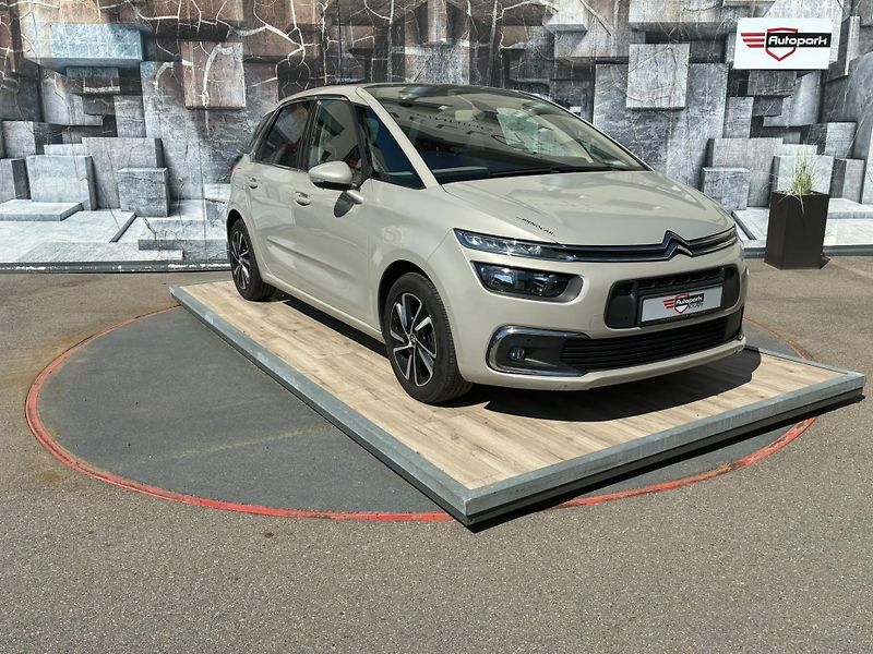 Citroën C4 Picasso (2017) 1.6HDi,88KW,MASÁŽ, BLIS, 1.MAJ - fotka 1 z 35