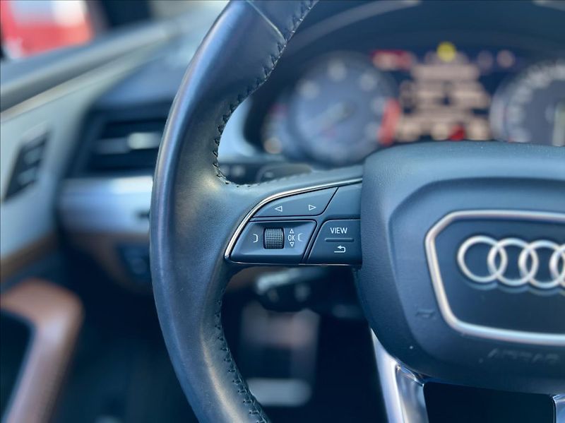 Audi SQ7 4,0 TDi QUATTRO MATRIX MASÁŽE - fotka 29 z 62