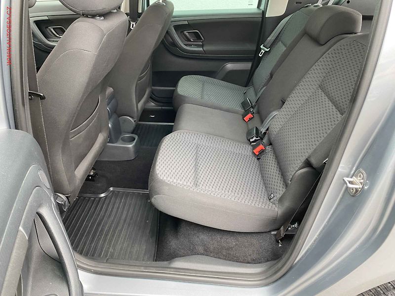 Škoda Roomster (2011) 1.2 TSi, Style, TZ, +kola - fotka 10 z 18