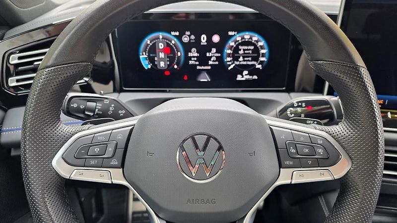 Volkswagen Tiguan (2024) 2.0TDI 142kW 4x4 DSG7 Rline TZ - fotka 24 z 50