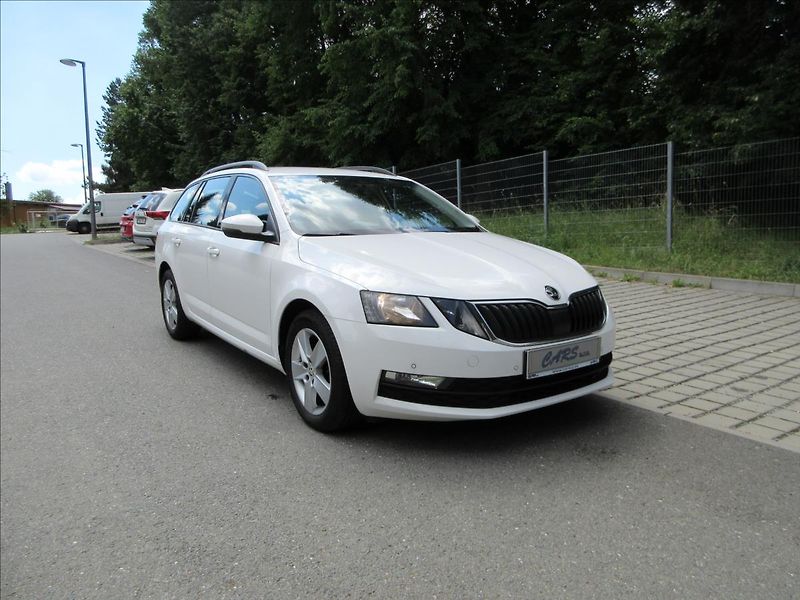 Škoda Octavia 1,6 TDi 85 Kw, Navi, Nové v ČR - fotka 4 z 28
