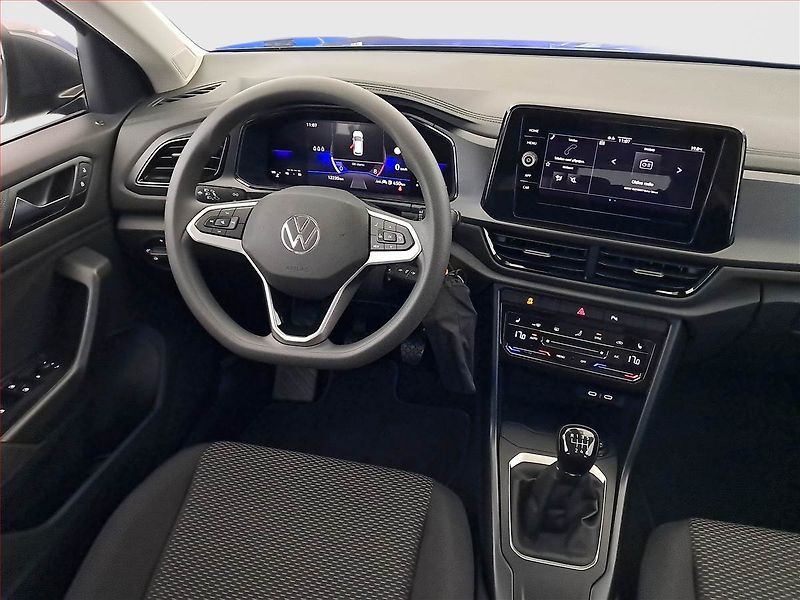 Volkswagen T-Roc (2025) 1.0 TSI - fotka 7 z 19
