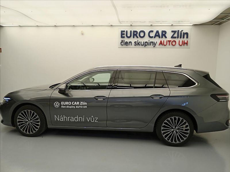 Volkswagen Passat 2,0 Elegance  TDI - fotka 3 z 19