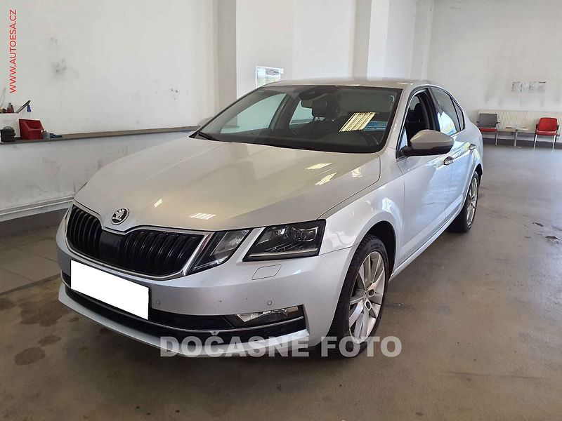 Škoda Octavia (2018) 2.0TDI 4x4, ČR, Style, navi - fotka 1 z 3