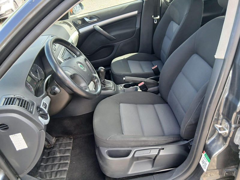 Škoda Octavia 2, 1.9 TDI, verze bez DPF - fotka 17 z 31