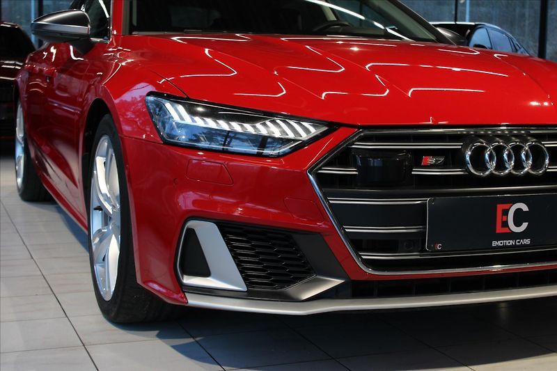 Audi S7 Sportback TDi Quattro ACC/Pano - fotka 34 z 36