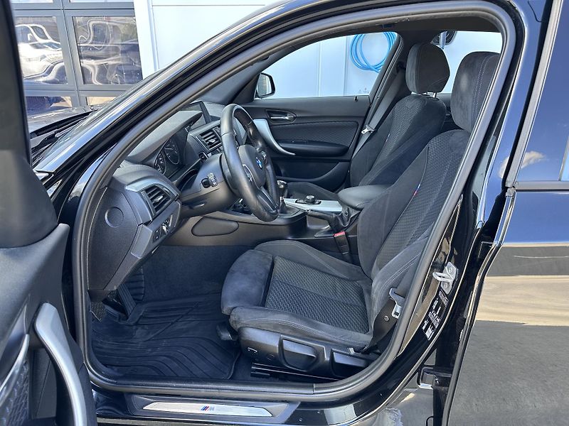 BMW Řada 1 120d M-Sport - fotka 7 z 19