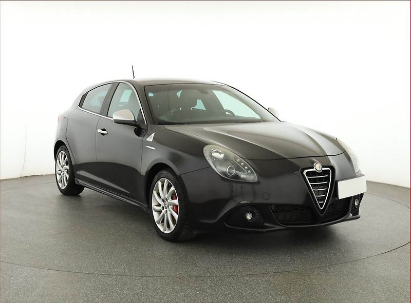Alfa Romeo Giulietta (2011) 1.75 TBi, Serv.kniha, Navi - fotografie inzerátu