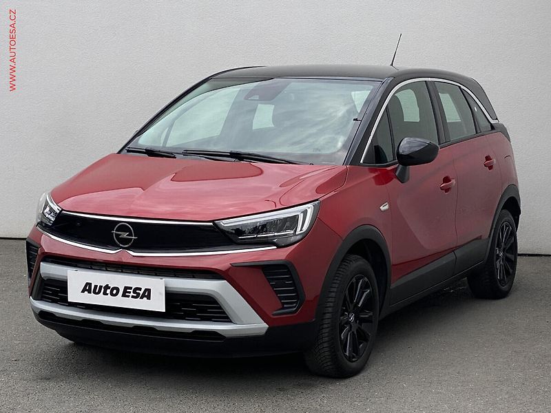 Opel Crossland (2023) 1.2 T, Elegance, LED, kamera - fotka 3 z 17