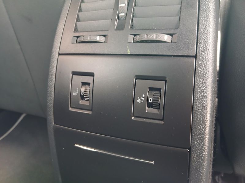 Škoda Octavia 2.0 TFSi RS - fotka 15 z 34