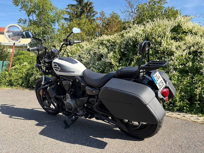 Harley-Davidson (2022) RH 975T Nightster - fotka 6 z 14
