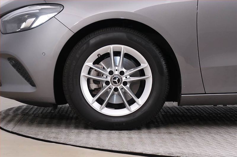 Mercedes-Benz Třídy B (2019) Progressive B 180 - fotka 15 z 20
