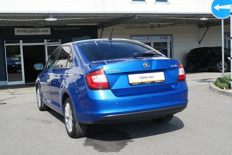 Škoda Rapid - fotka 4 z 6