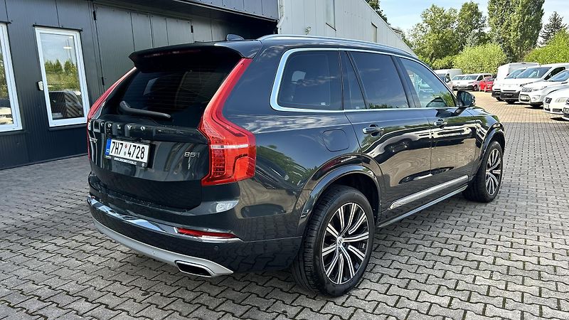 Volvo XC90 2.0D B5 AWD Inscription - fotka 6 z 16