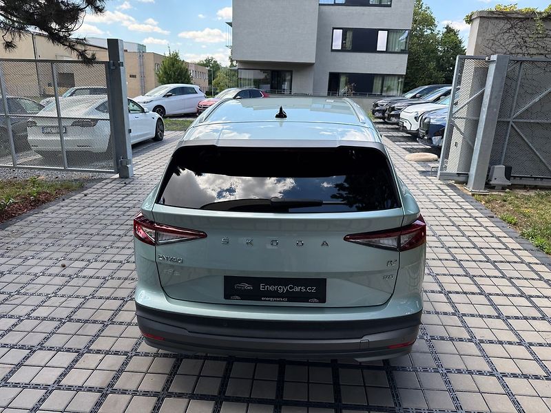 Škoda Enyaq 80 iV Kamera, 150 kW REZERVACE - fotka 33 z 36