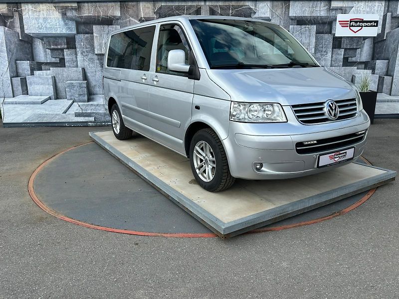 Volkswagen Multivan (2006) 2.5TDi, 128KW, HIGHLINE - fotka 1 z 26