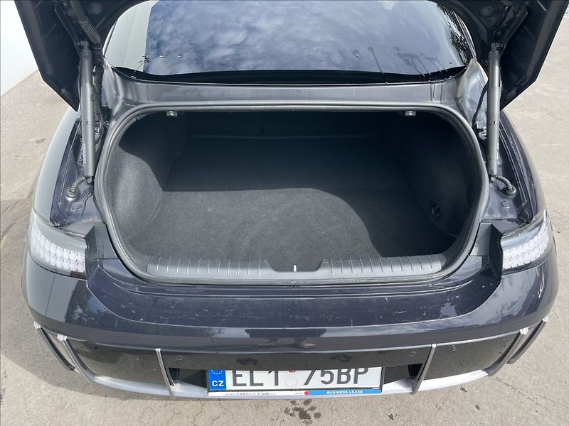 Hyundai Ioniq 6 Power 77kWh Style Premium - fotka 22 z 22
