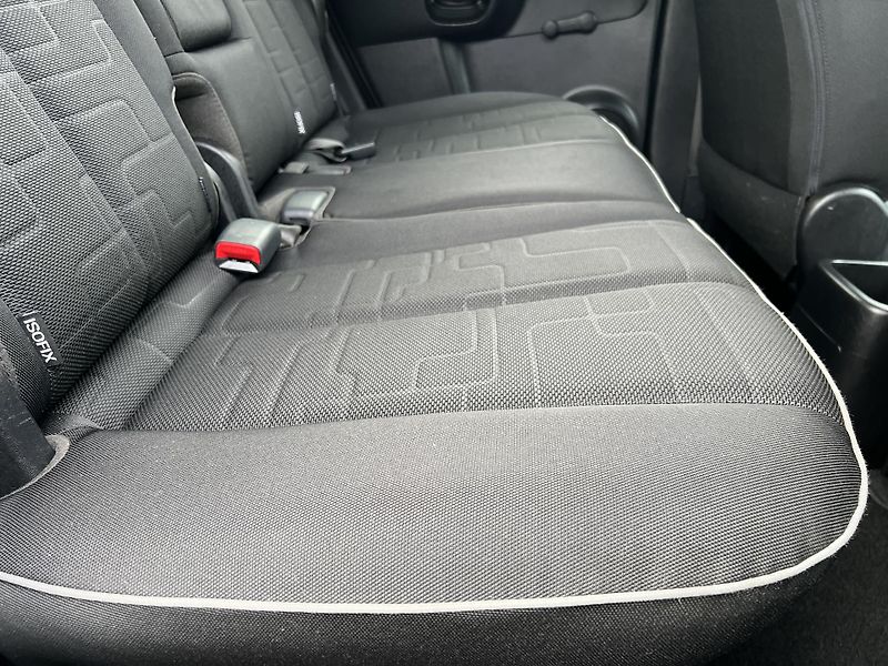 Kia Venga 1.4CVVT 66kw  KLIMA PANORAMA - fotka 26 z 38