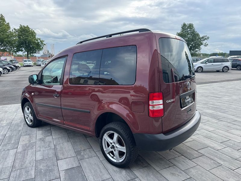 Volkswagen Caddy (2013) 4Motion 2.0TDI 81kW - fotka 7 z 25