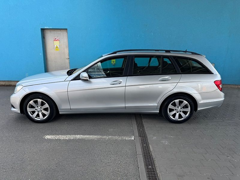 Mercedes-Benz Třídy C (2012) C 200 CDI kombi - fotka 2 z 47