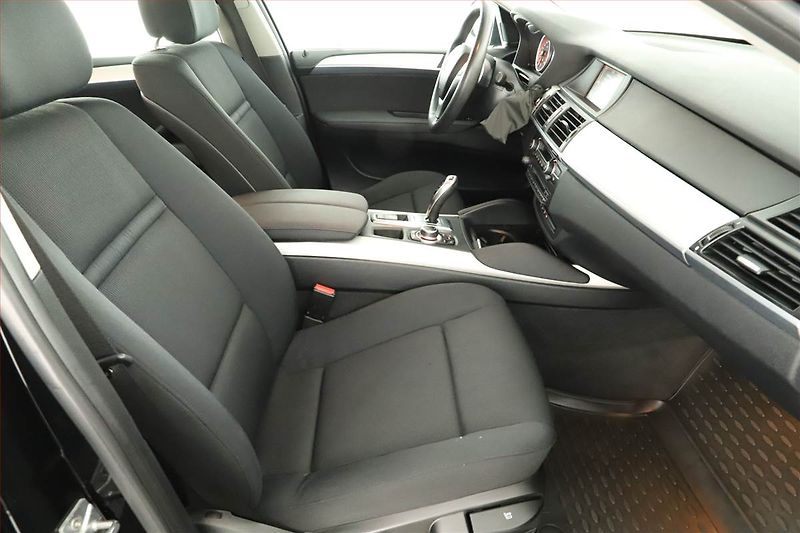 BMW X6 (2010) xDrive40d, 4X4, Automat - fotka 7 z 15