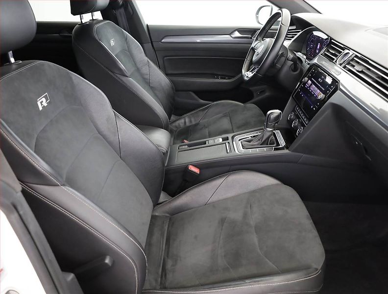 Volkswagen Arteon (2017) R-line 2.0 TDI - fotka 7 z 20