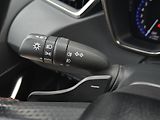 Toyota Corolla (2020) GR Sport 2.0 HEV A/T 131kw, se - náhled 12
