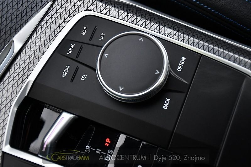 BMW Řada 3 320D xD M-SPORT ČR 1.M HUD H/K - fotka 34 z 58