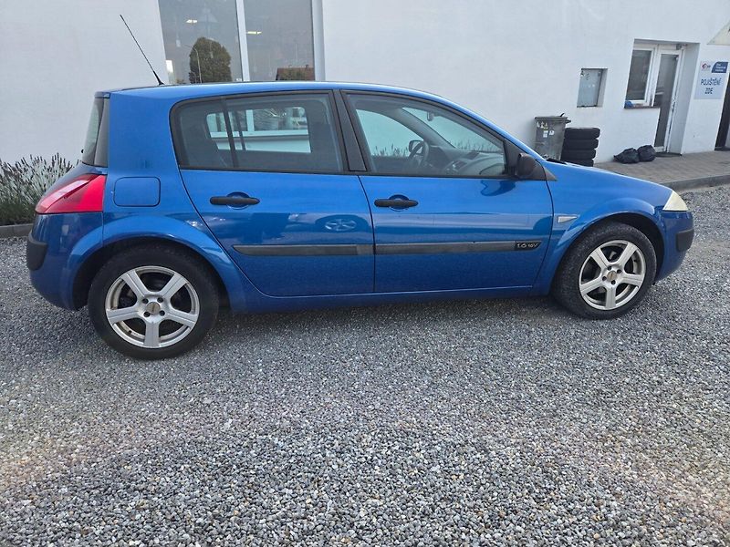 Renault Mégane (2016) 1.6 i 16V - fotka 2 z 17