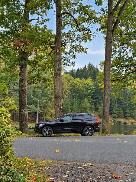 Volvo XC60 (2021) Mild-hybrid 220kW - fotka 2 z 30