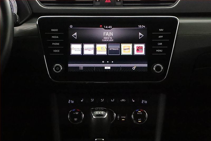 Škoda Superb (2019) 2.0 TDI, 4X4, Automat, Navi - fotka 9 z 18