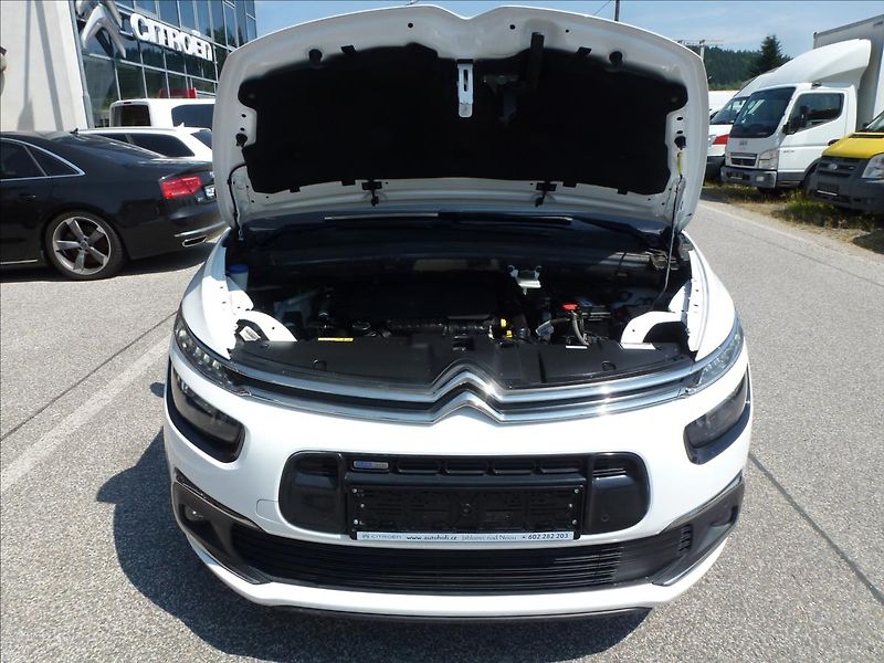 Citroën C4 Picasso 1,2 PureTech 130 S&S MAN6 NAVI - fotka 38 z 56