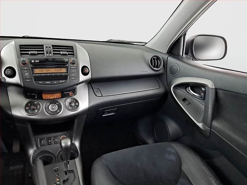 Toyota RAV4 (2011) 2.0 VVT-i, 4X4, Automat, Kůže - fotka 8 z 16