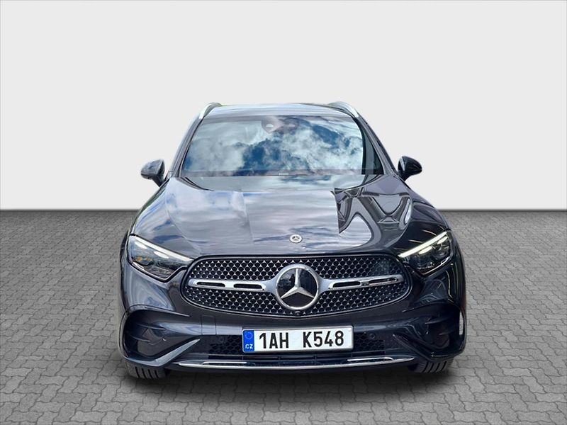 Mercedes-Benz GLC 300d 4MATIC AMG Line - fotka 8 z 22