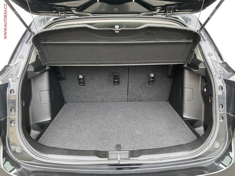 Suzuki S-Cross (2018) 1.4 BJet, Comfort, kamera - fotka 7 z 17
