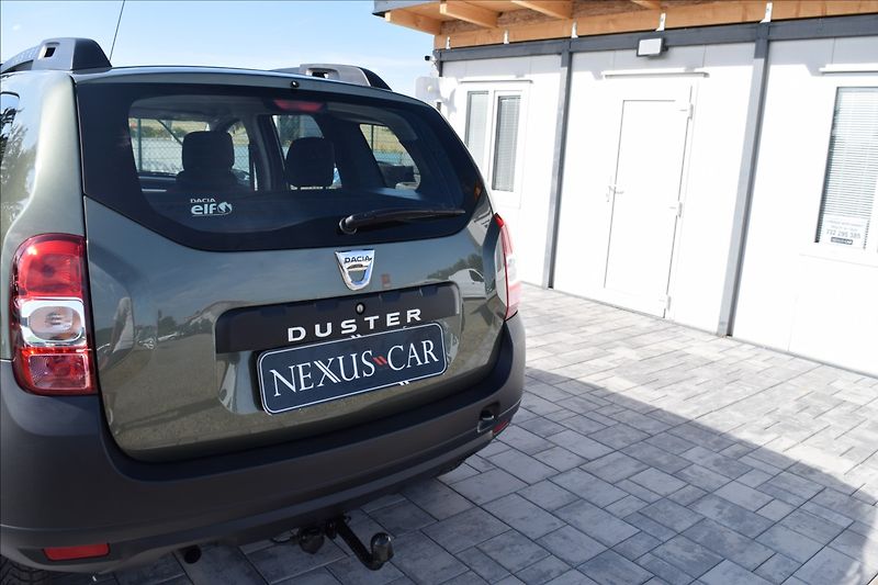 Dacia Duster 1,6 I 77KW NÍZKÉ KM 2XKOLA TOP - fotka 12 z 44