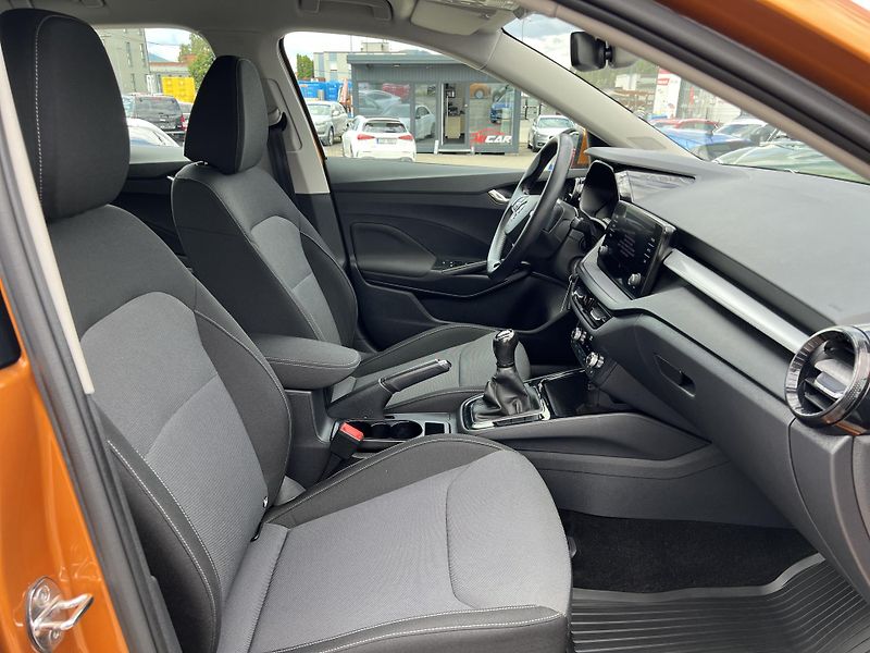 Škoda Fabia Ambition+ 1.0TSi 70kw PŮVOD ČR - fotka 32 z 44
