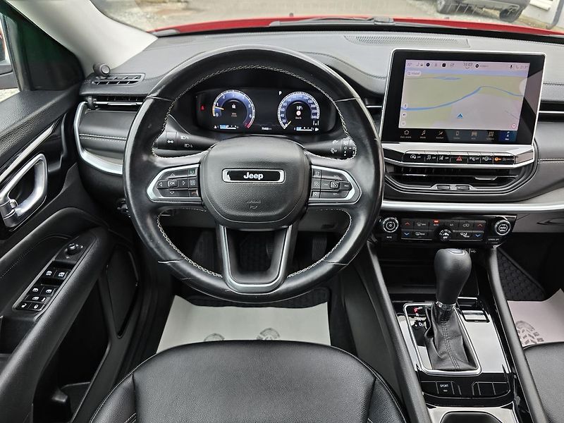 Jeep Compass 110kW LIMITED KAMERA+NAVI - fotka 8 z 44