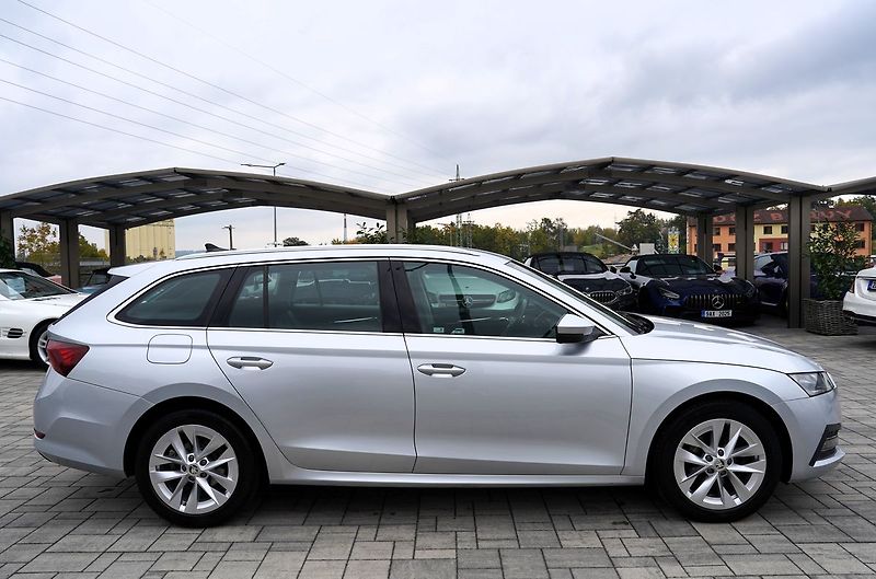 Škoda Octavia kombi IV  2.0 TDI/120 PS/navi - fotka 7 z 48