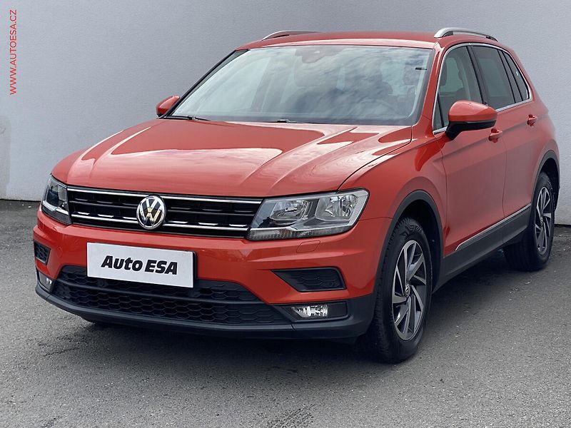 Volkswagen Tiguan (2017) 1.4 TSi, Sound, navi - fotka 3 z 17