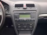 Škoda Octavia (2005) 2.0 FSi, ČR, Elegance - náhled 12