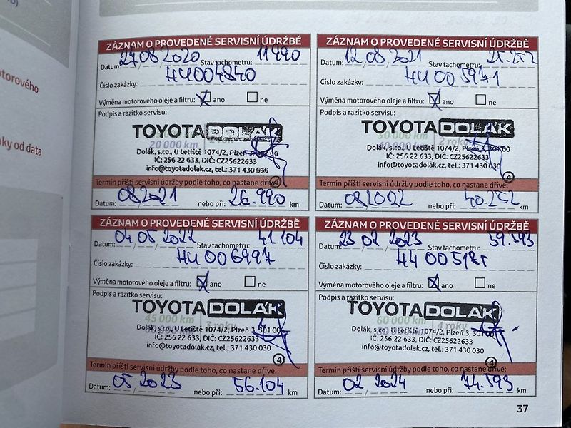 Toyota Auris 1.6i, ČR, Active, záruka - fotka 29 z 30