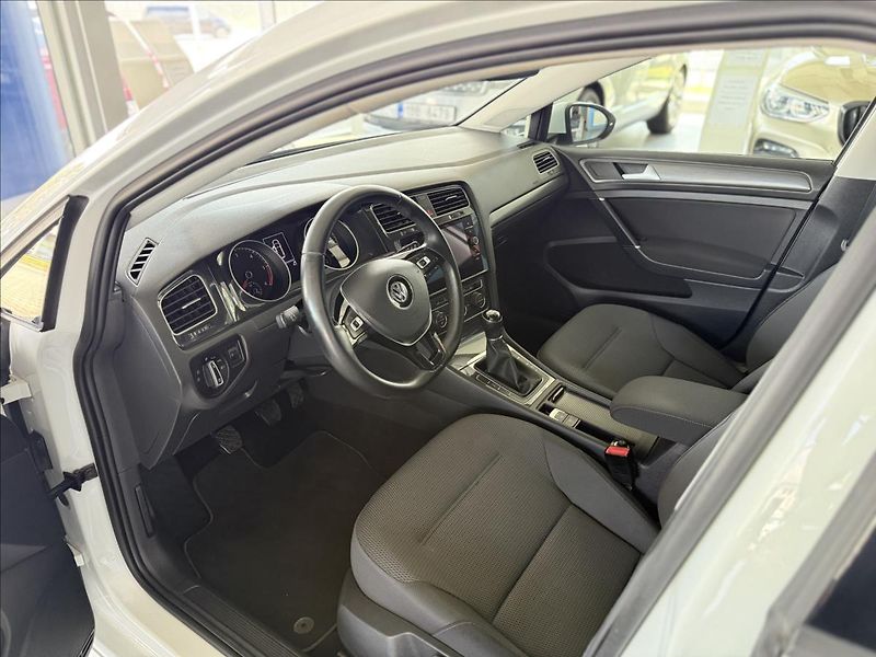 Volkswagen Golf 2,0   TDI 110kW,Comfortline - fotka 7 z 31
