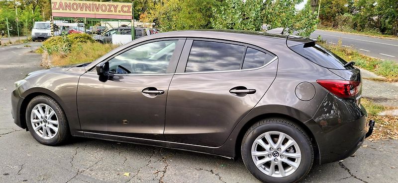 Mazda 3 2.0 88kw 1. majitel krásná - fotka 4 z 47