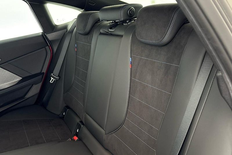 BMW Řada 2 220d Gran Coupe - fotka 8 z 24