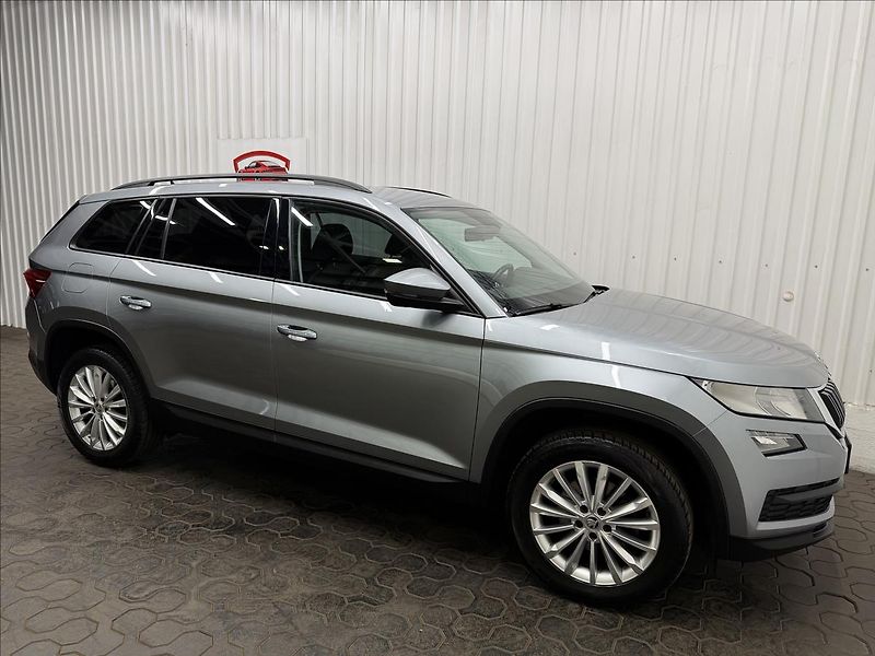 Škoda Kodiaq 1.5TSI 110kW MAN. TAŽNÉ 2XKOLA - fotka 11 z 37