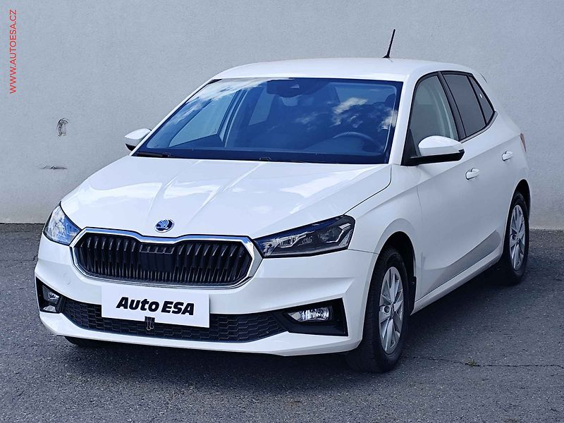 Škoda Fabia (2022) 1.0 TSi, 1.maj,ČR, Style - fotka 3 z 24