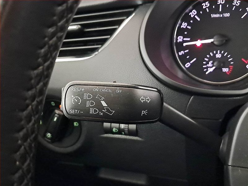 Škoda Octavia (2015) Style 2.0 TDI, Automat, Navi - fotka 19 z 19