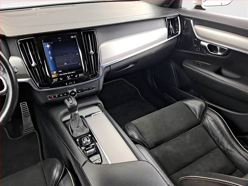 Volvo V90 (2019) D5 AWD, 4X4, Automat, Kůže - fotka 8 z 22